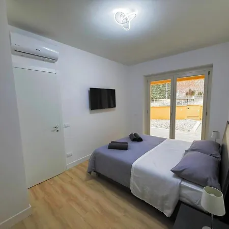 Апартаменты Modern Living