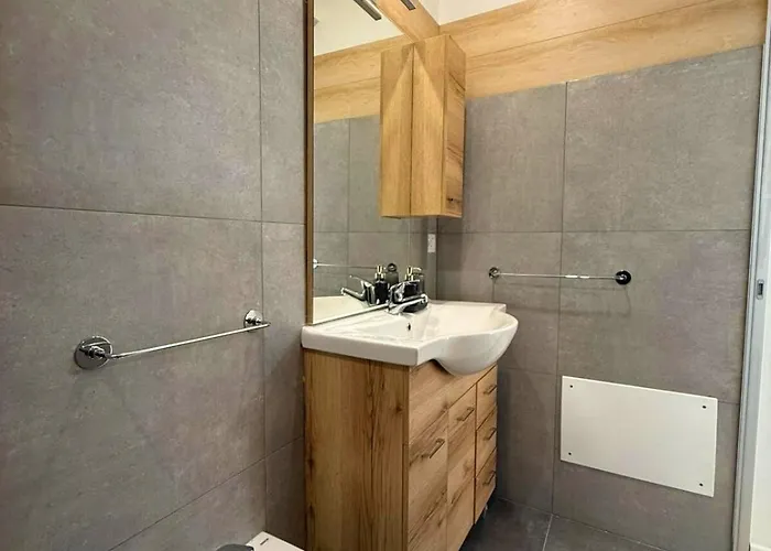 Modern Living דירה